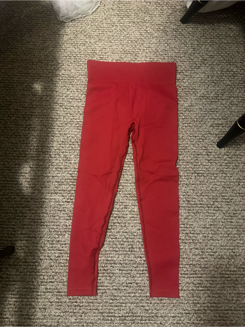Ribbed High-Waist Leggings in Deep Red